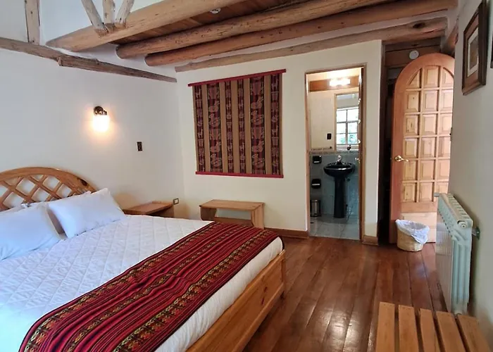 Iorana Hotel 3*